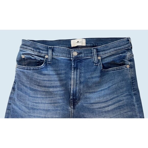 7 FOR ALL MANKIND Cropped Alexa Raw Hem Straight Leg Jean Sz 31 - Picture 3 of 8